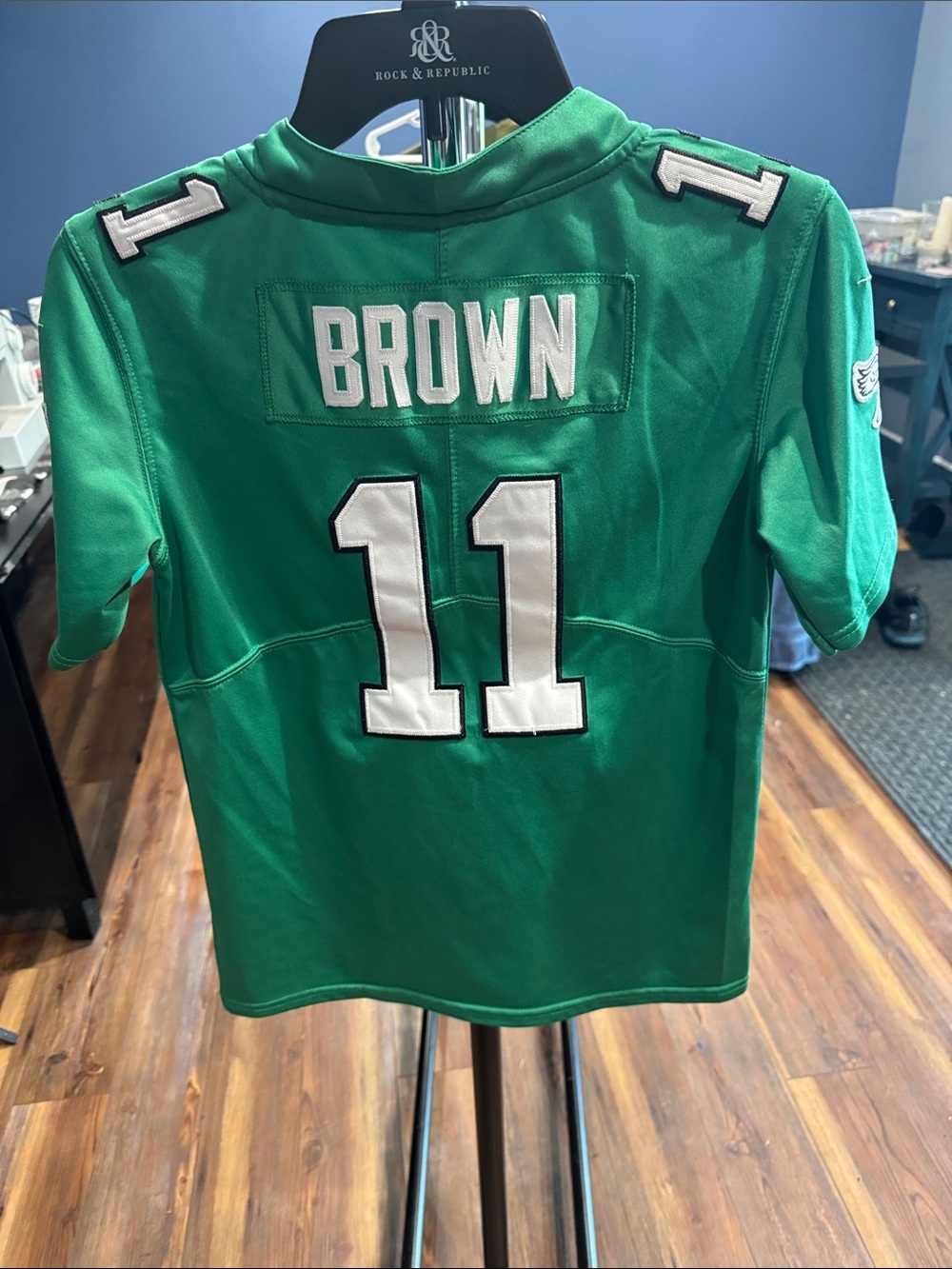 Nike Green #11 Football Jersey - Picture 2 of 3
